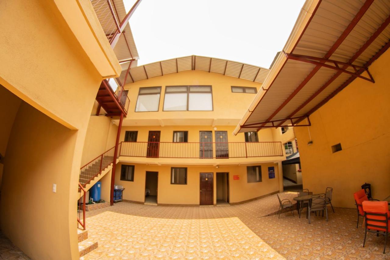 Euro Hostal Guatemala City Exterior photo