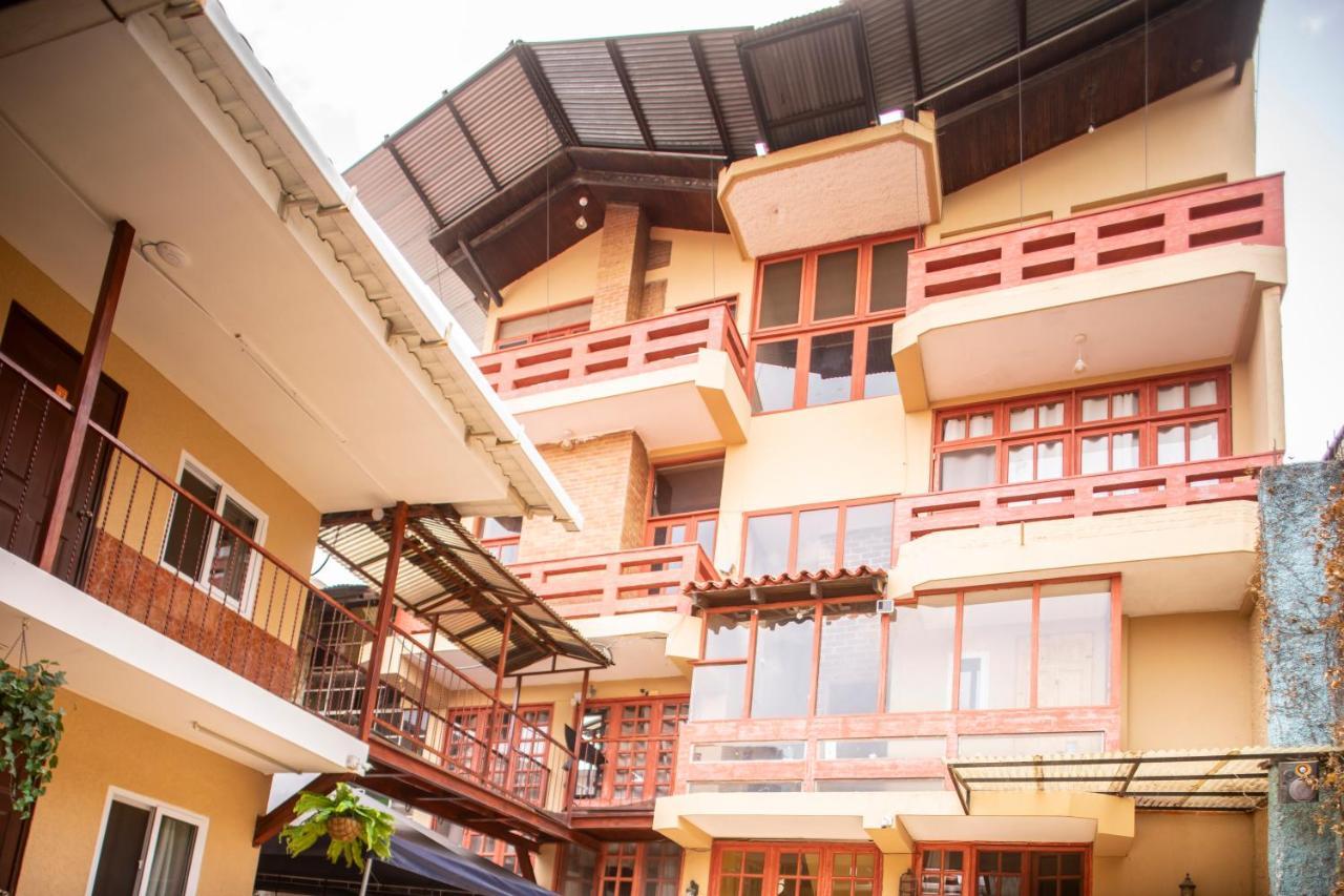 Euro Hostal Guatemala City Exterior photo