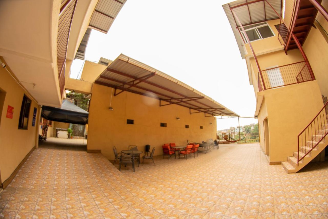 Euro Hostal Guatemala City Exterior photo